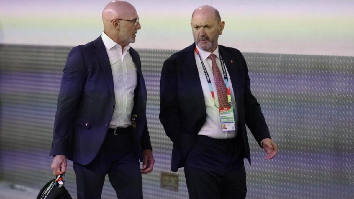 Presidente della RFEF e selezionatore nazionale visitano Ceuta per sostenere la città in difficoltà