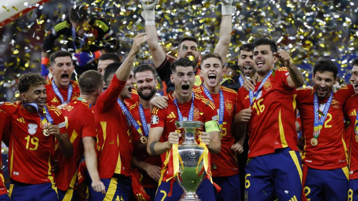 "No es arrastrarse, es apurar su afición al fútbol"<br>