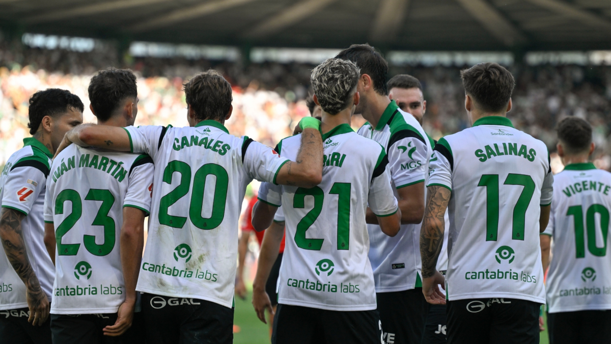 Gol de Yassir Zabirí (1-0) en el Racing de Santander 3-2 Elche CF