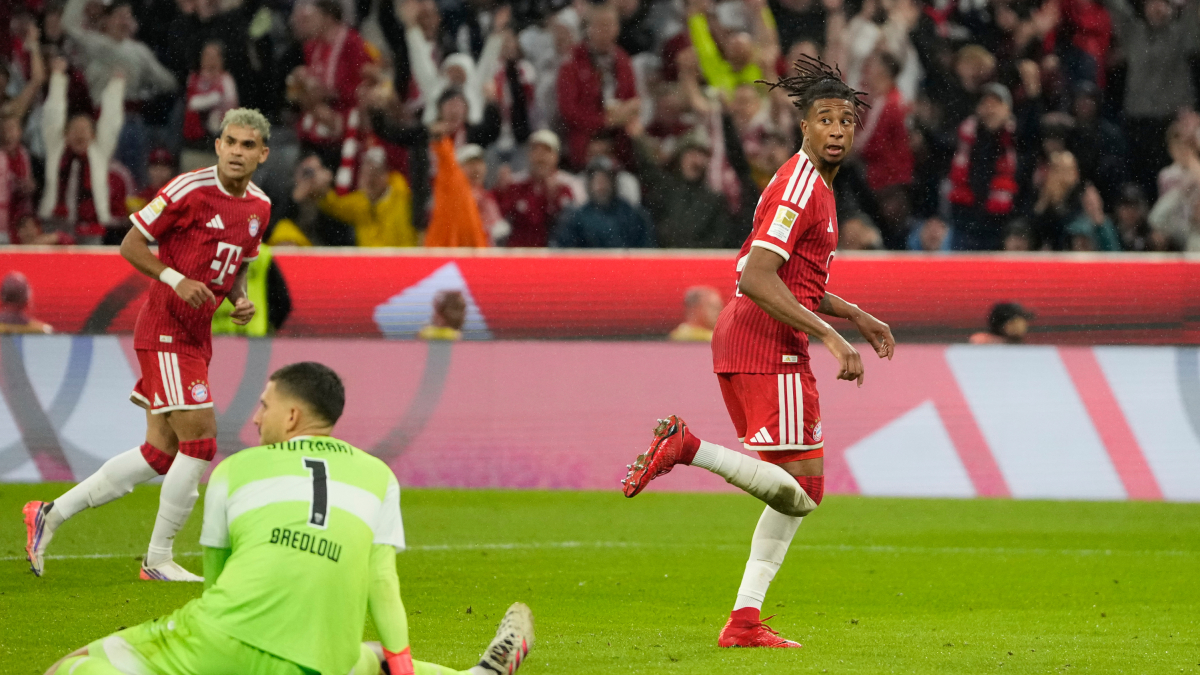 Olise invita a la primera del año en el rodillo del Bayern