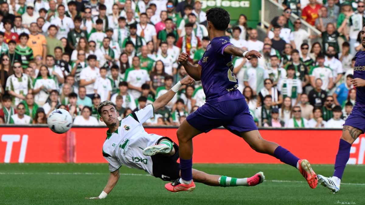 Gol de Yassir Zabirí (3-0) en el Racing de Santander 3-2 Elche CF