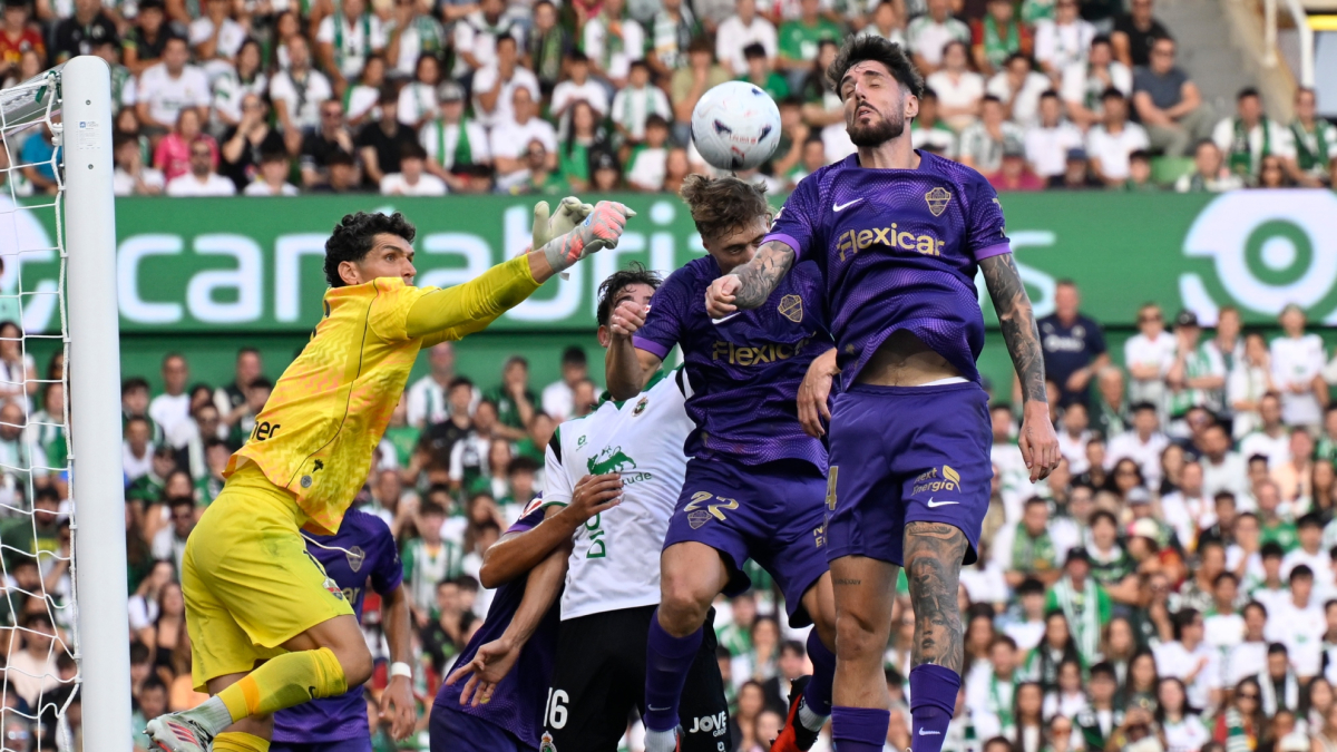 Gol de Fer Niño (3-2) en el Racing de Santander 3-2 Elche CF