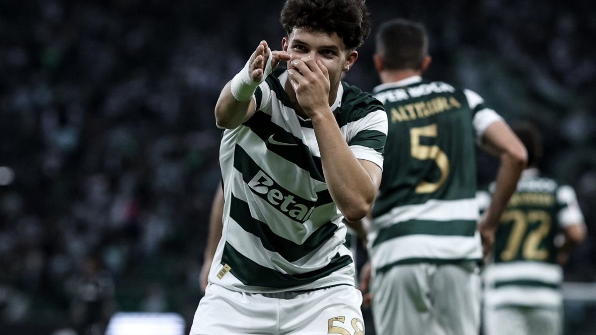 Flávio Gonçalves, giovane talento portoghese, gioca con il Sporting CP e ha già segnato tre gol