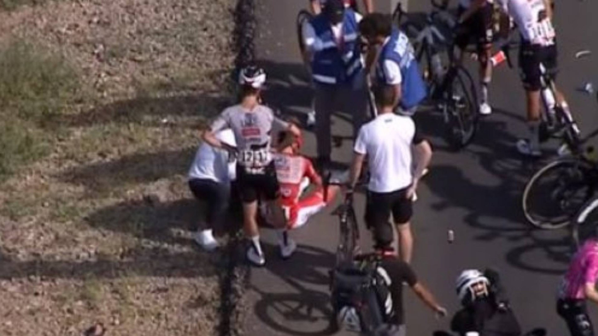 Tadej Pogacar abandona La Vuelta a España tras fuerte caída