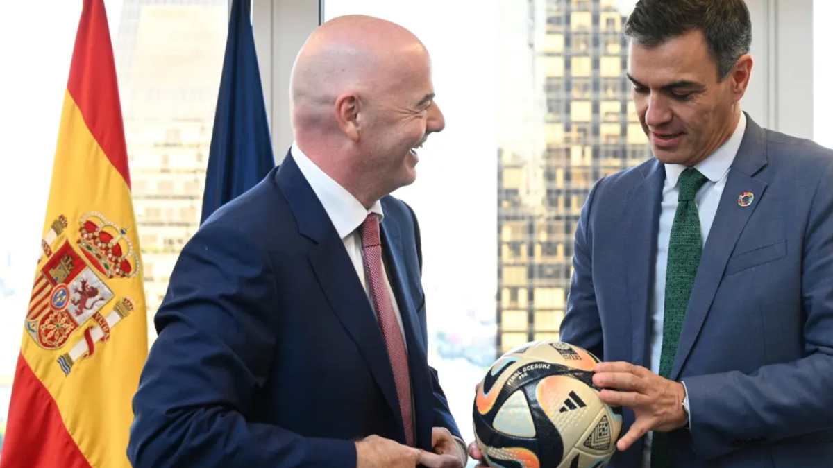 Pedro Sánchez y la final del Mundial 2030: «Vamos a trabajar para que sea en España»