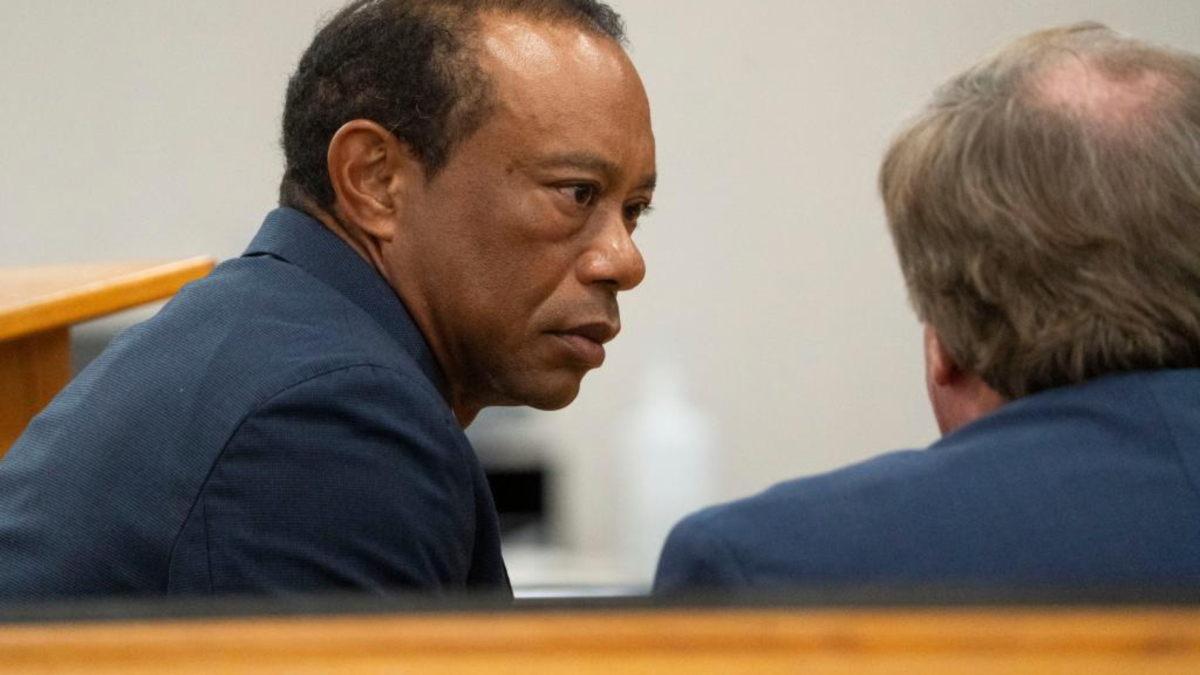 Tiger Woods, privato del permesso di guida, potrebbe guidare un buggy?