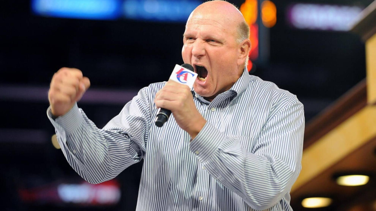 Ballmer, de 70 años, fue director ejecutivo de Microsoft y