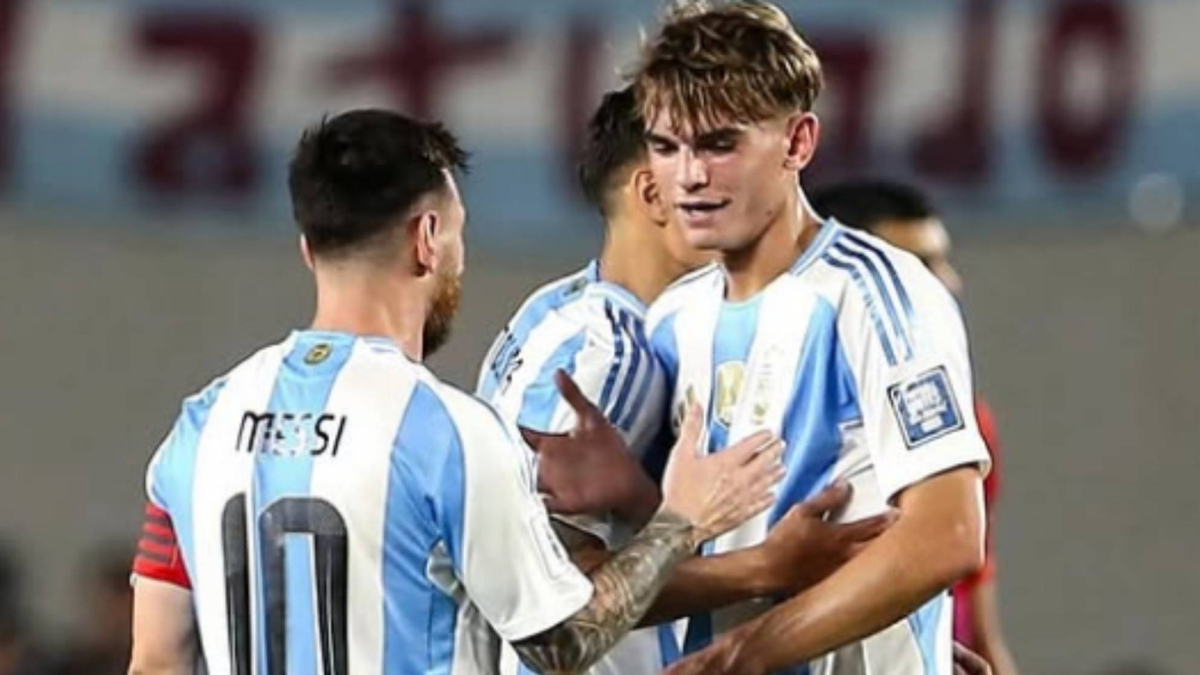 Nico Paz, giocatore argentino, parla del suo futuro con la selezione argentina e del numero 10 di Messi