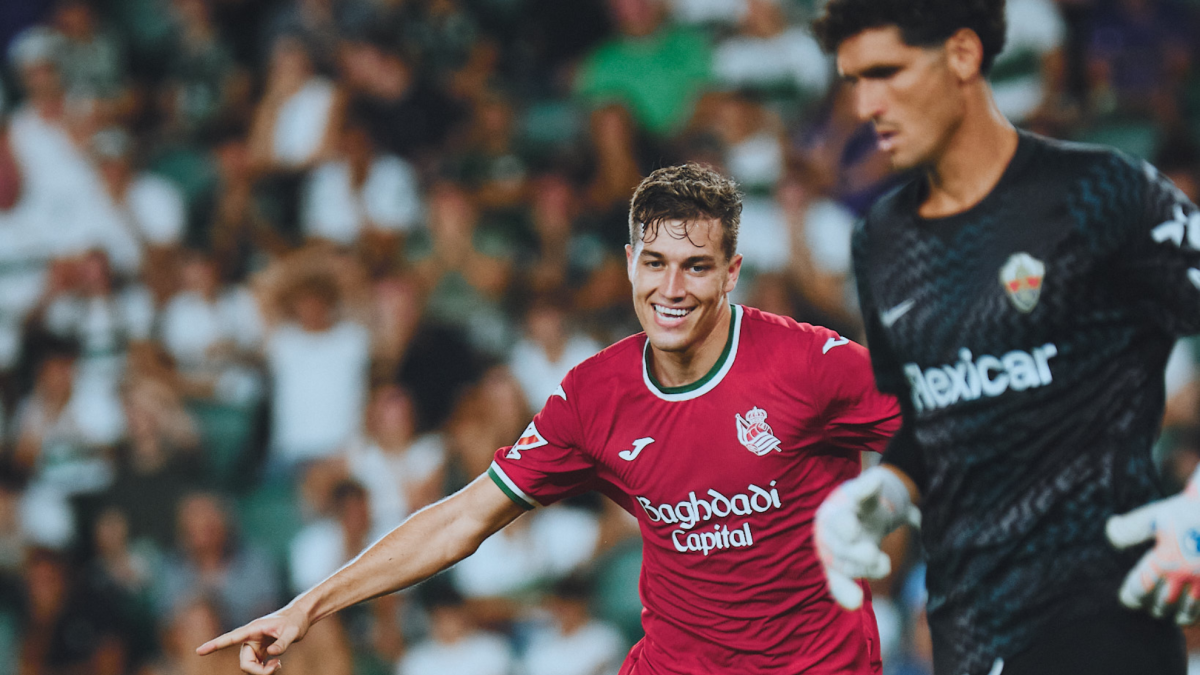 La Real reina en la locura de Elche