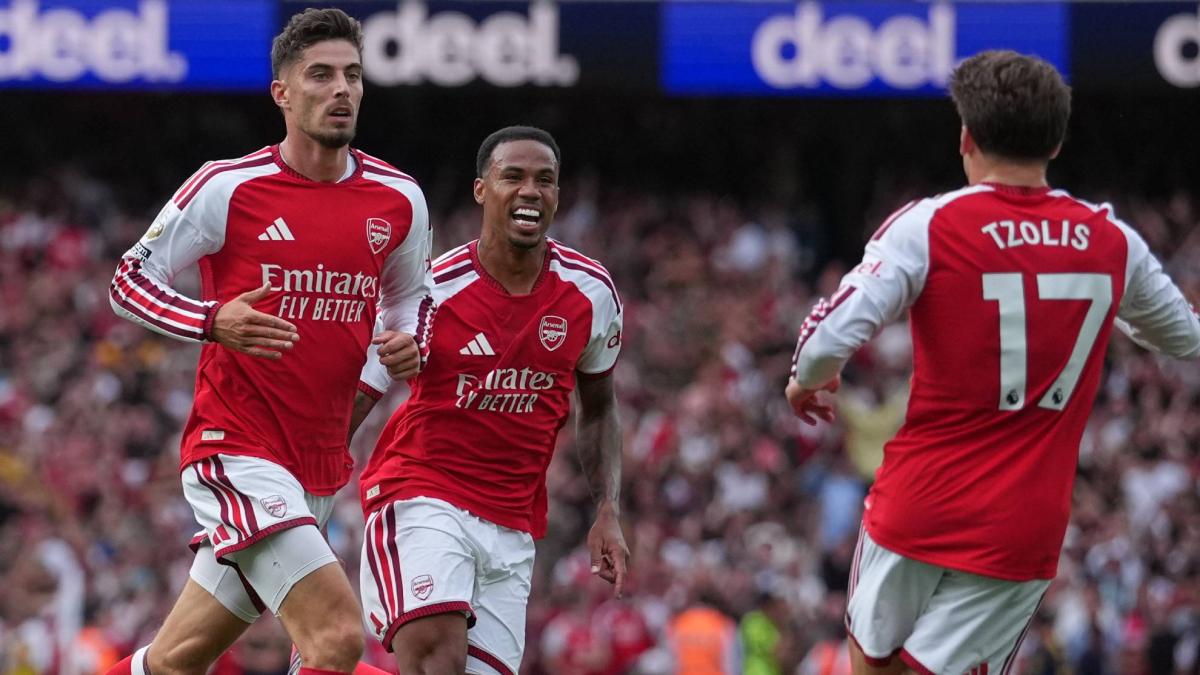 Nápoles - Arsenal: horario y dónde ver hoy en TV el partido de Champions League