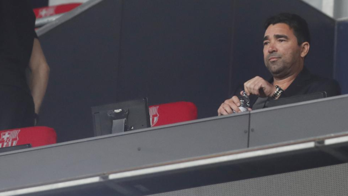 Il direttore sportivo del Barça discute il mercato e le decisioni di acquisto, con particolare attenzione a Julian e Raphinha