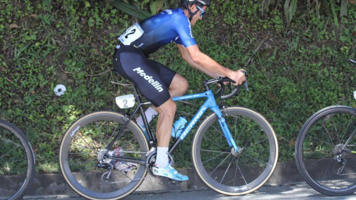 Óscar Sevilla, víctima de un robo a mano armada en Bogotá