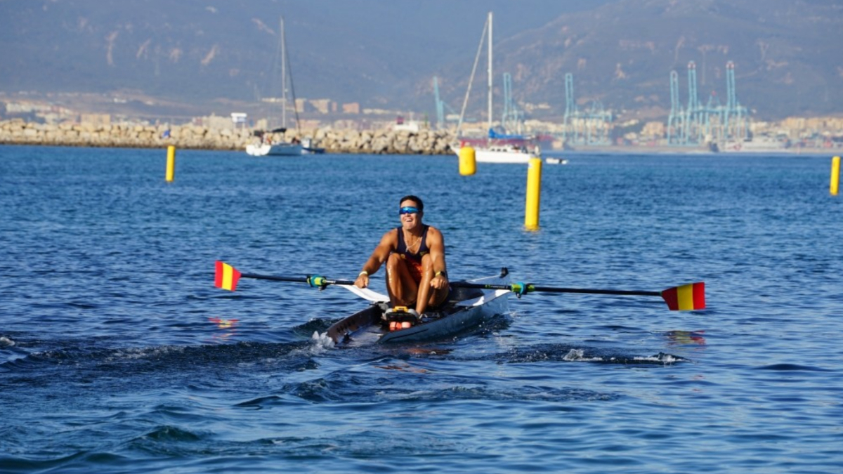 Ander Martín, Esther Britz y el resto de españoles brillan en el inicio del Europeo de beach sprint