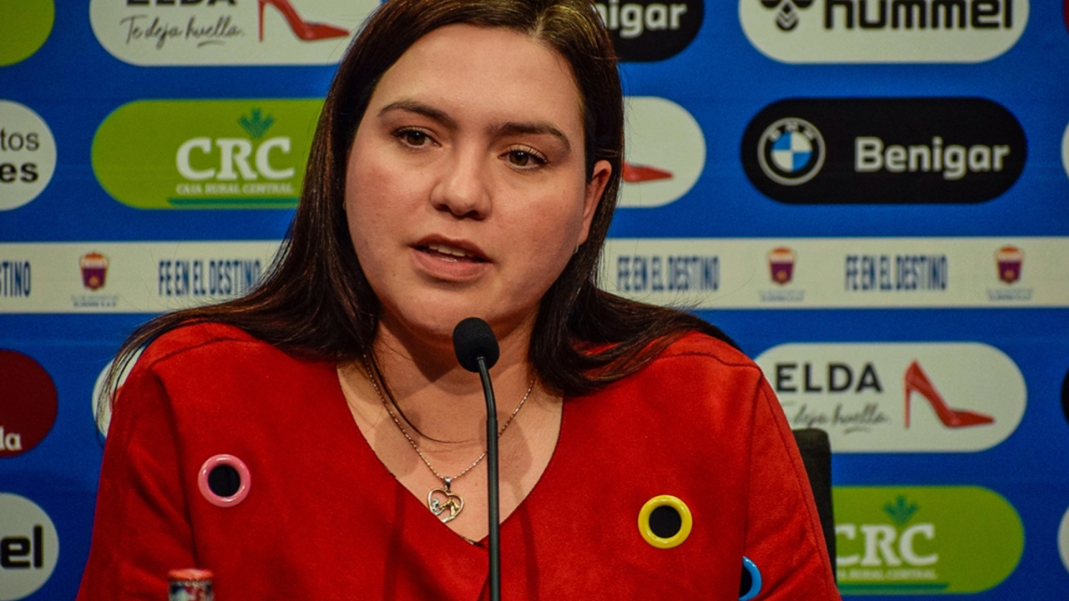 Carolina Holguín cierra su etapa como presidenta del Eldense