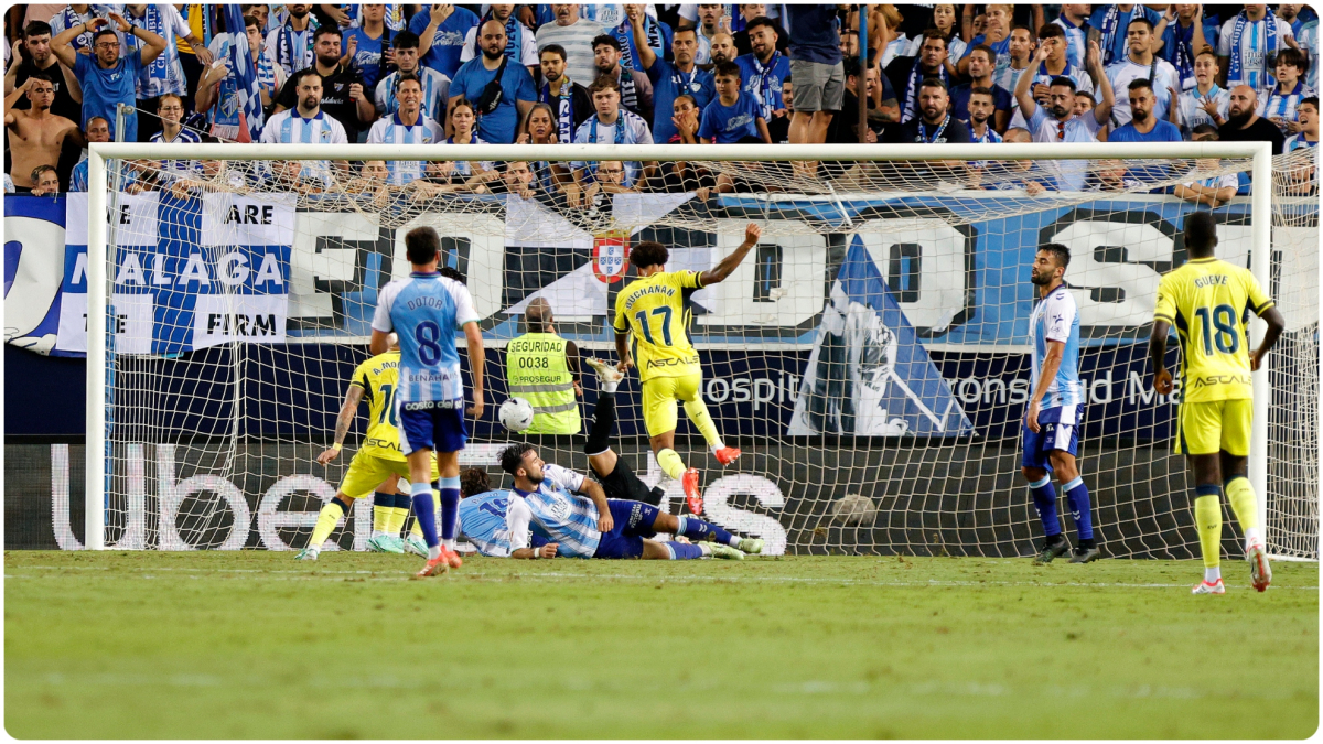 Gol de Alberto Moleiro (1-1) en Málaga 1-3 Villarreal