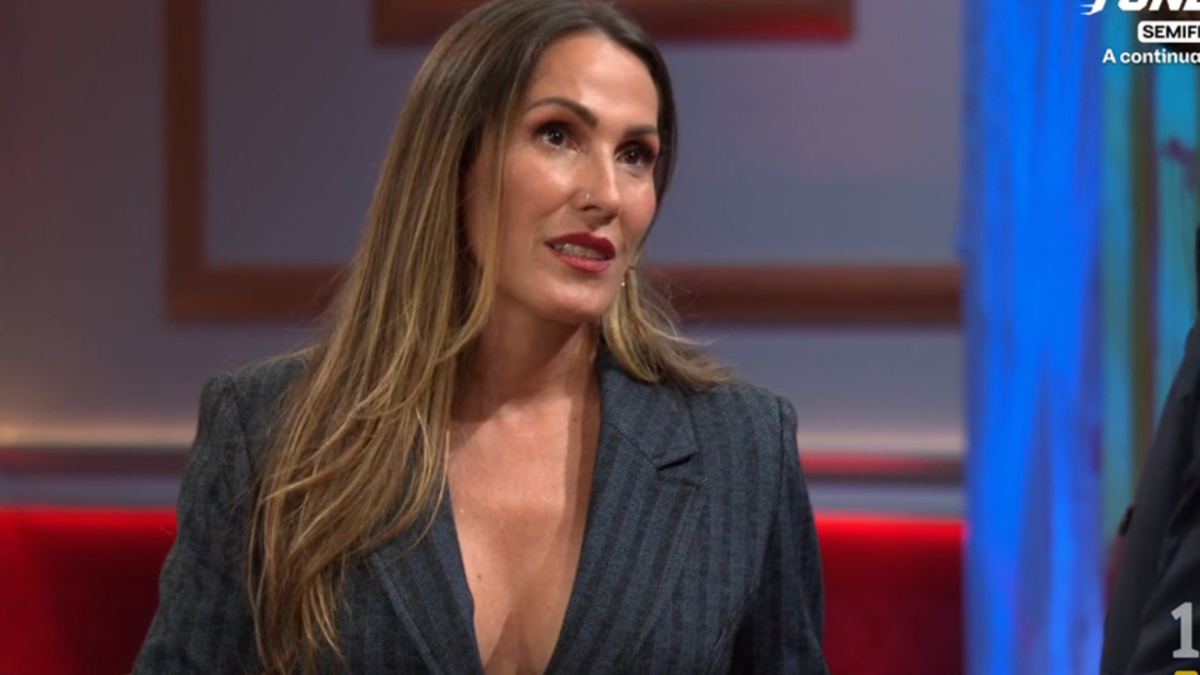  Malú deja sin palabras a David Broncano al hablar de sexo: "Llego tarde a los conciertos porque no quiero parar" 