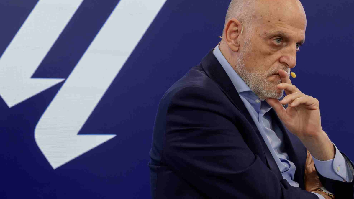  "El problema es el modelo de fútbol de Florentino"<br> 