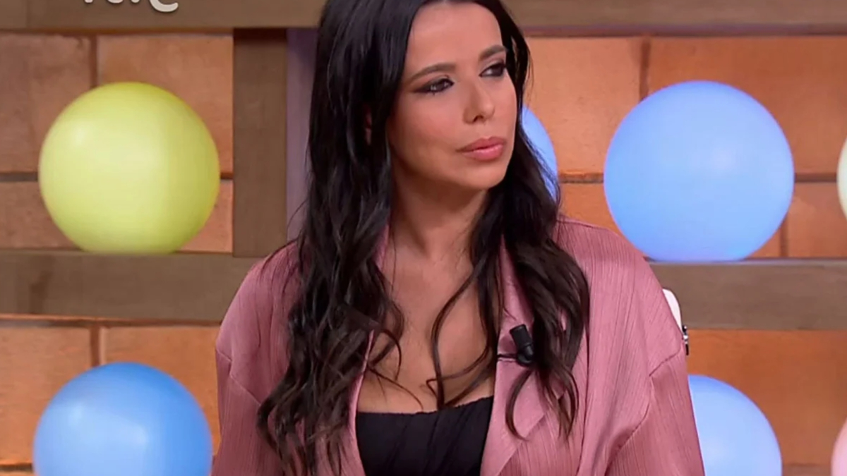 Sarah Santaolalla: “Nadie está poniendo en el foco a un señor que vive en Madrid y tiene una segunda casa en Benidorm”