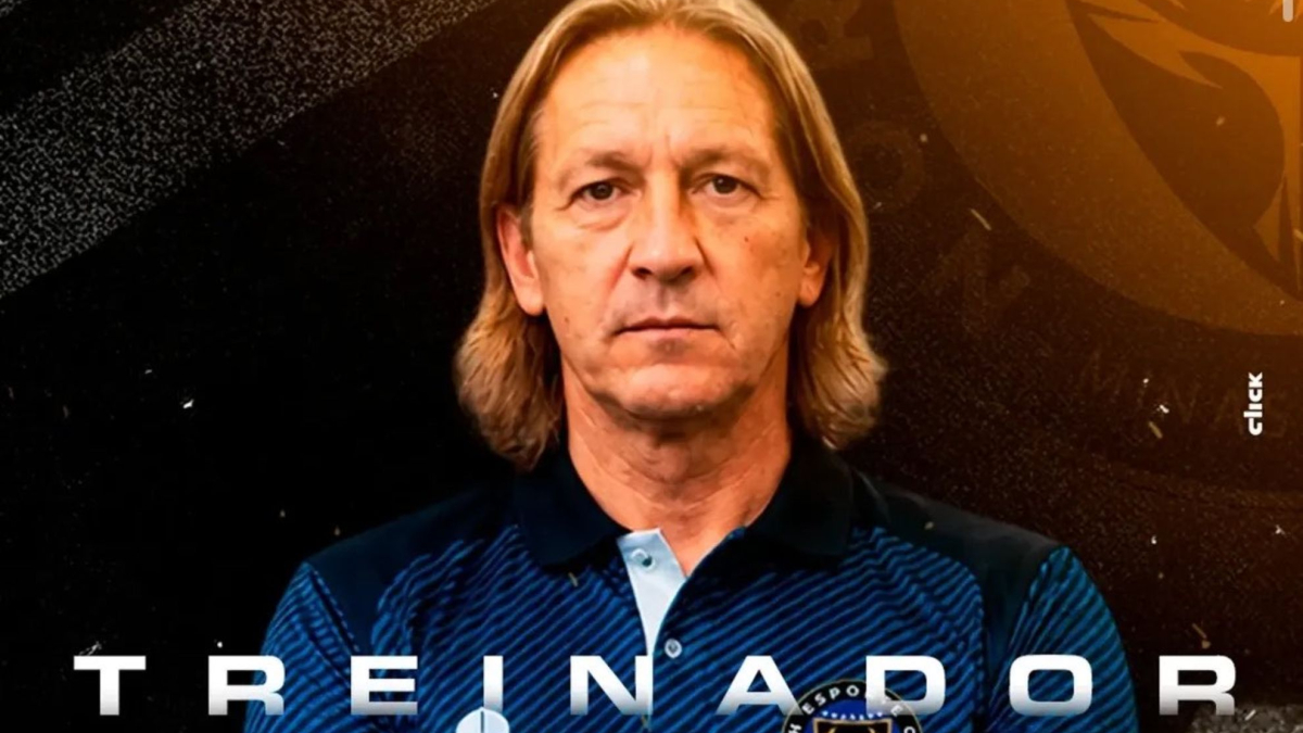 Míchel Salgado dirigirá en Brasil