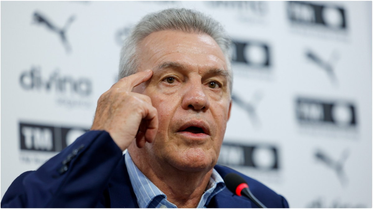 Javier Aguirre: «La gente está cansada de mensajes»