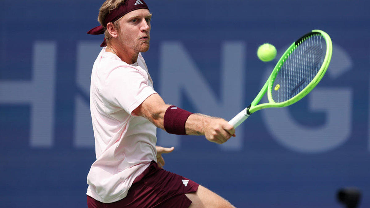 Matteo Berrettini defeats Alejandro Davidovich Fokina at Japan Open