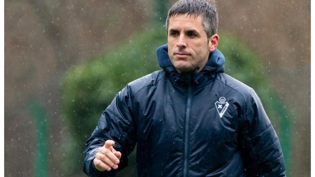 Aranbarri no se fía del colista: "Tiene muchas virtudes y buenos jugadores"