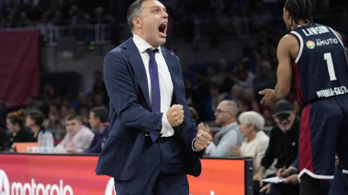 Baskonia reina en la locura del Buesa y se lleva el primer triunfo en Euroliga