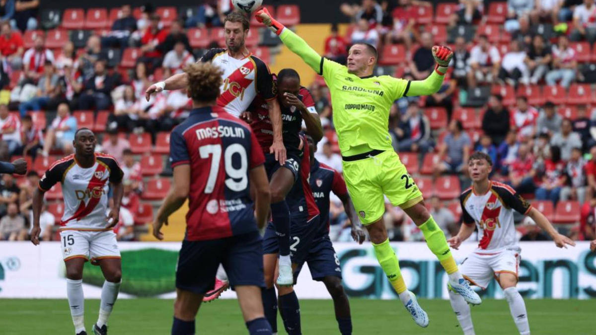 El Rayo pierde el Trofeo de Vallecas en una mañana muy oscura