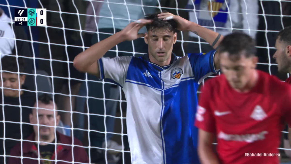 El Sabadell cede los primeros puntos en la Nova Creu Alta