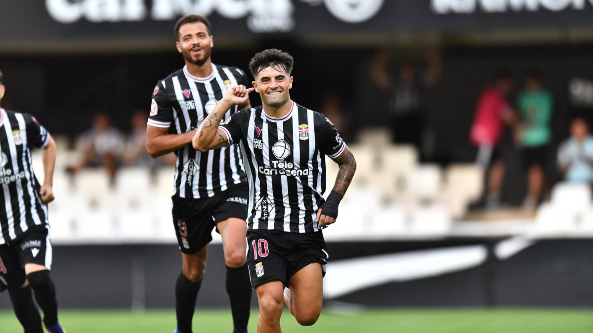 El Cartagena llega con buenas sensaciones al derbi ante el Real Murcia