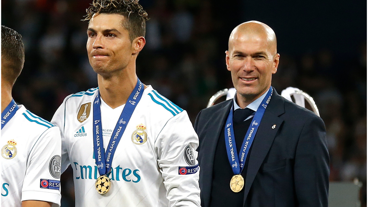 Zidane sale en defensa de Cristiano