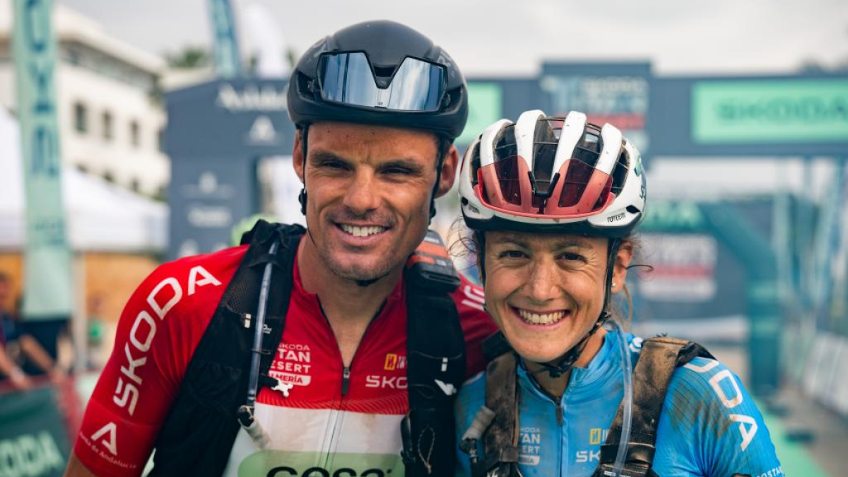 Luis León Sánchez y Natalia Fischer revalidan el titulo en la Titan Desert de Almería