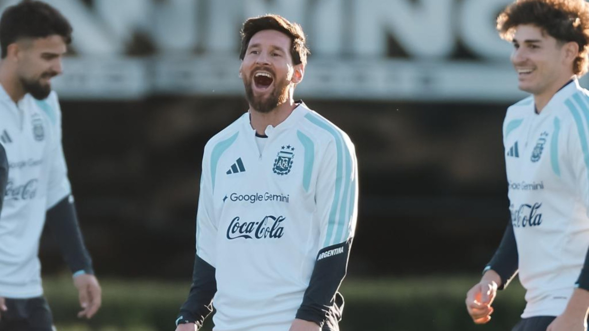 Así fue el último entrenamiento de Messi con la selección argentina: risas y arropado en todo momento