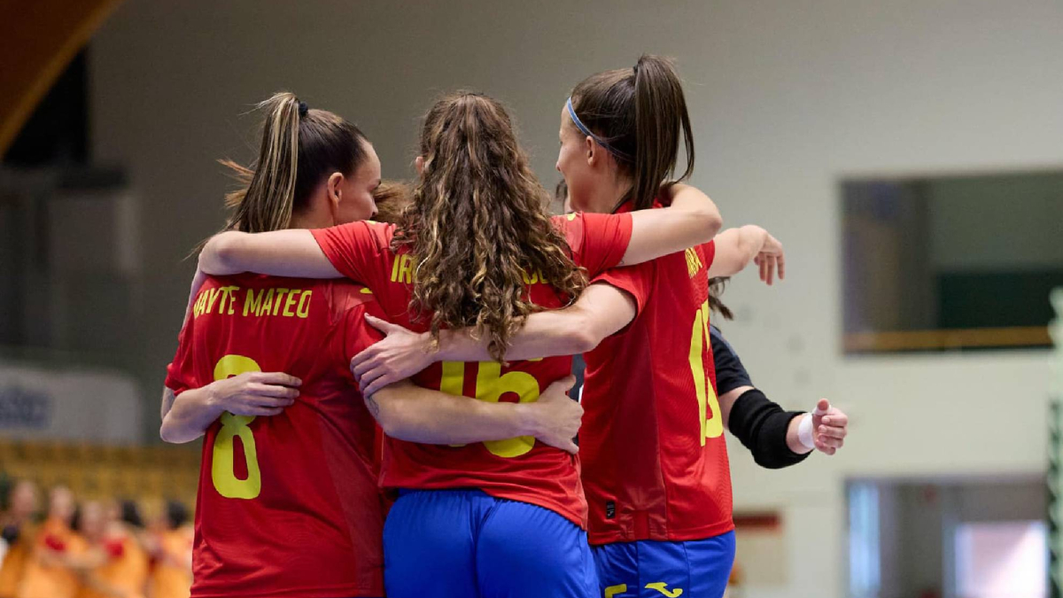 La selección femenina golea a Francia en su debut en la ‘Elite Round’