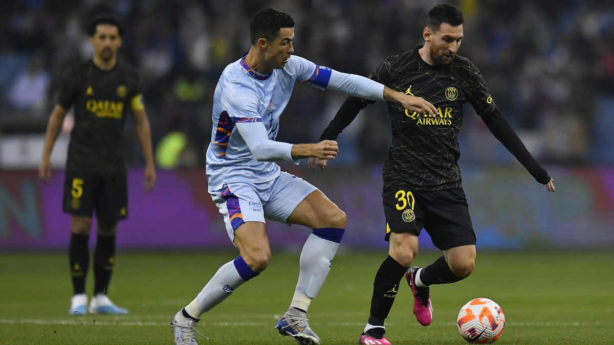 Carlos Tévez plans farewell match to feature Messi and Ronaldo
