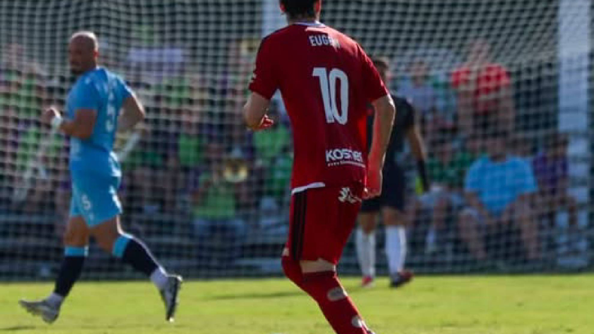 Los errores defensivos alejan al Nàstic de la victoria