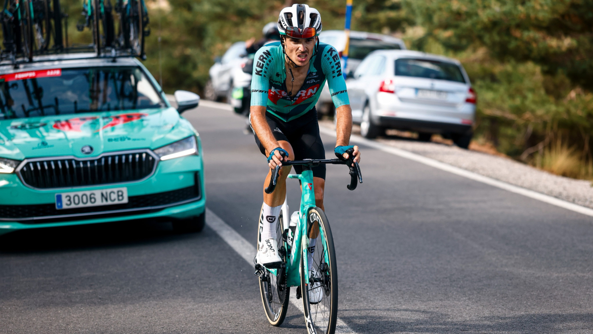 Urko Berrade cierra su fichaje por Astana para las dos próximas temporadas