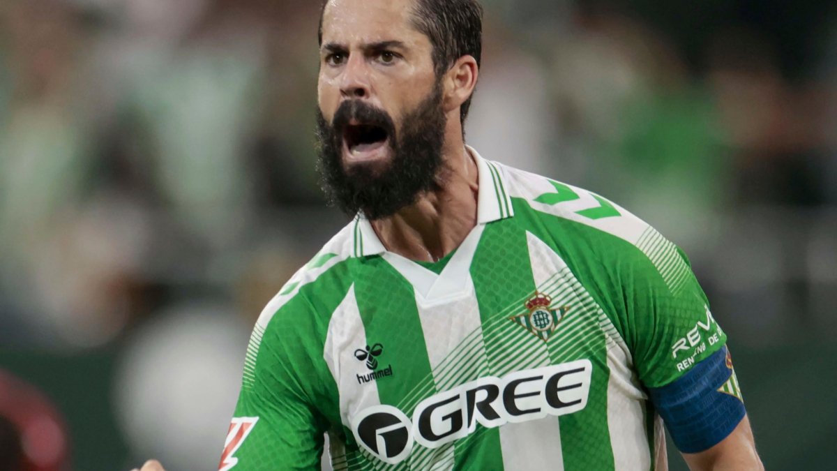 Isco Alarcón duplica su tiempo de juego y titularidades en el Real Betis