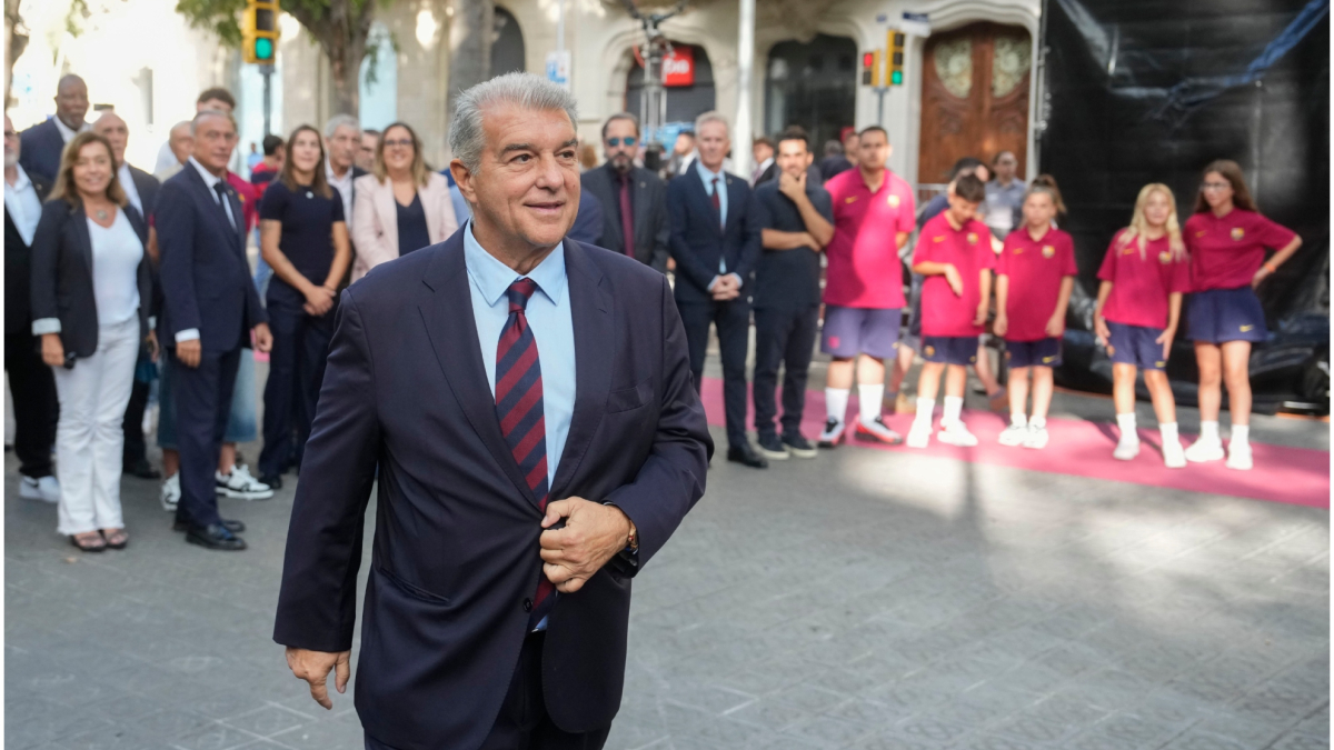 Laporta pasa del Madrid y presume del fútbol de Barça: «Es el equipo que mejor juega de Europa»