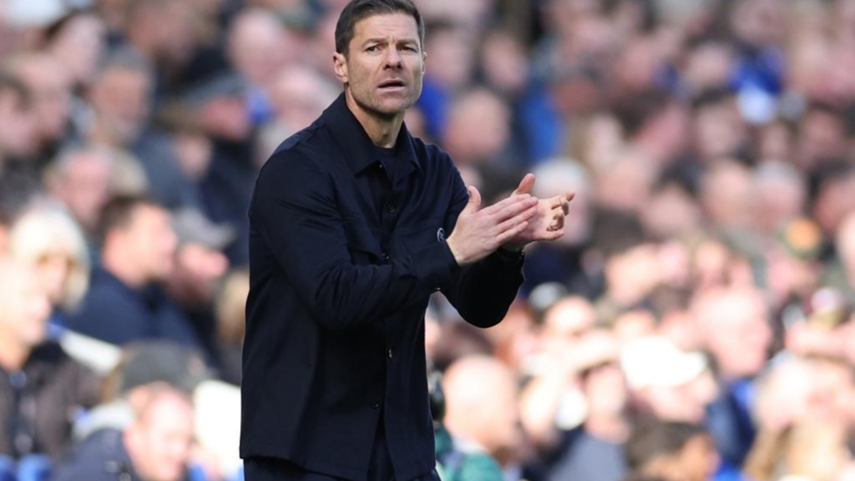 Xabi Alonso corta la hemorragia