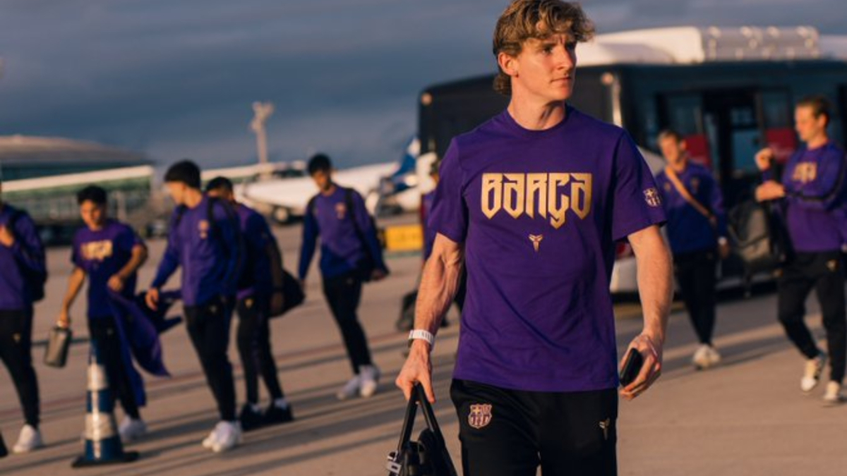 Photo: MARCA FC Barcelona Flight Delayed Again Due to Fog Ahead of PSG Champions League Clash