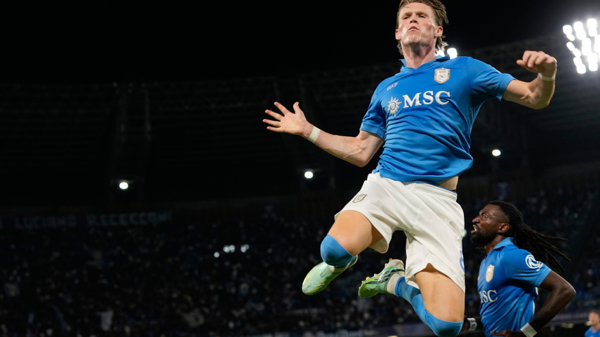  McTominay salva a Allegri 