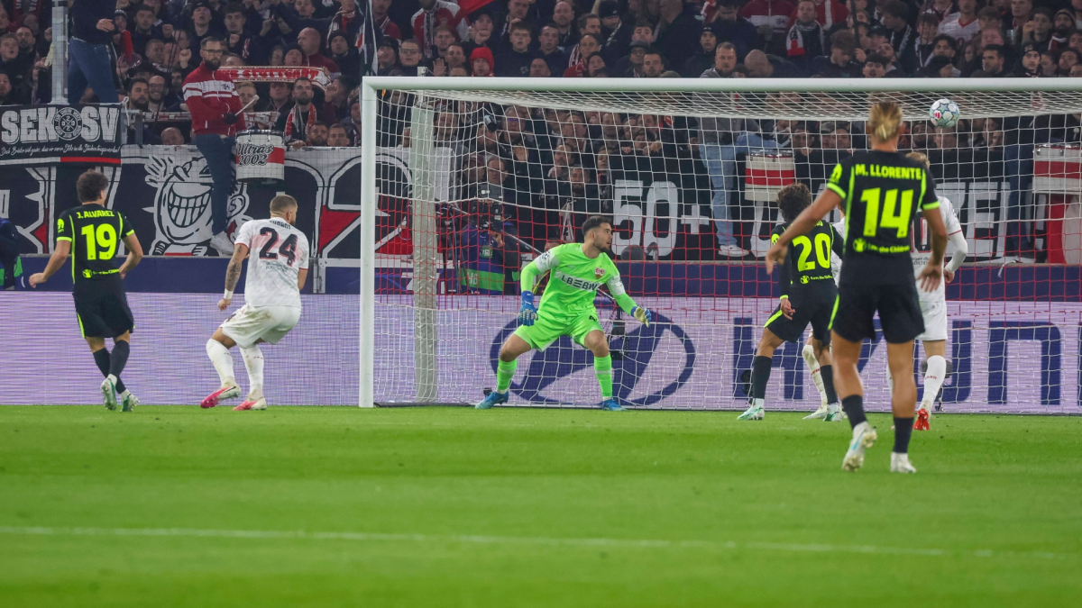  Julián, un gol para la resurrección 