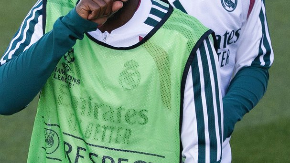  La Champions devuelve la sonrisa a Vini: su imagen tras la sanción 