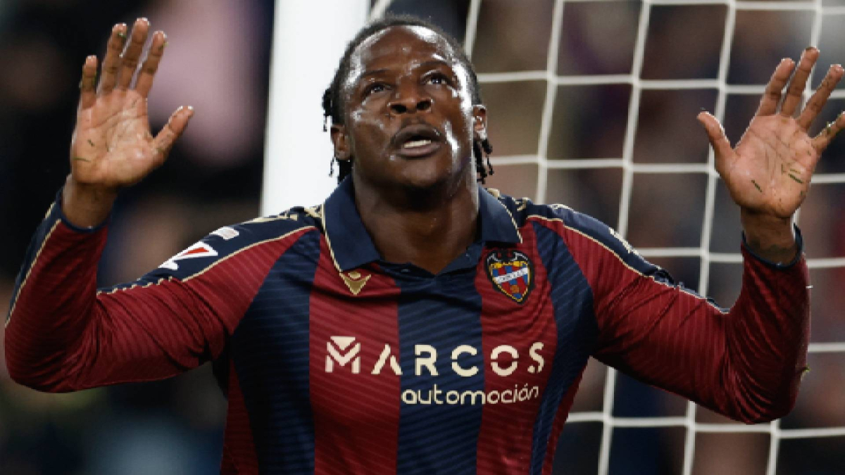 Gol de Etta Eyong (3-1) en el Levante 3-1 Athletic club