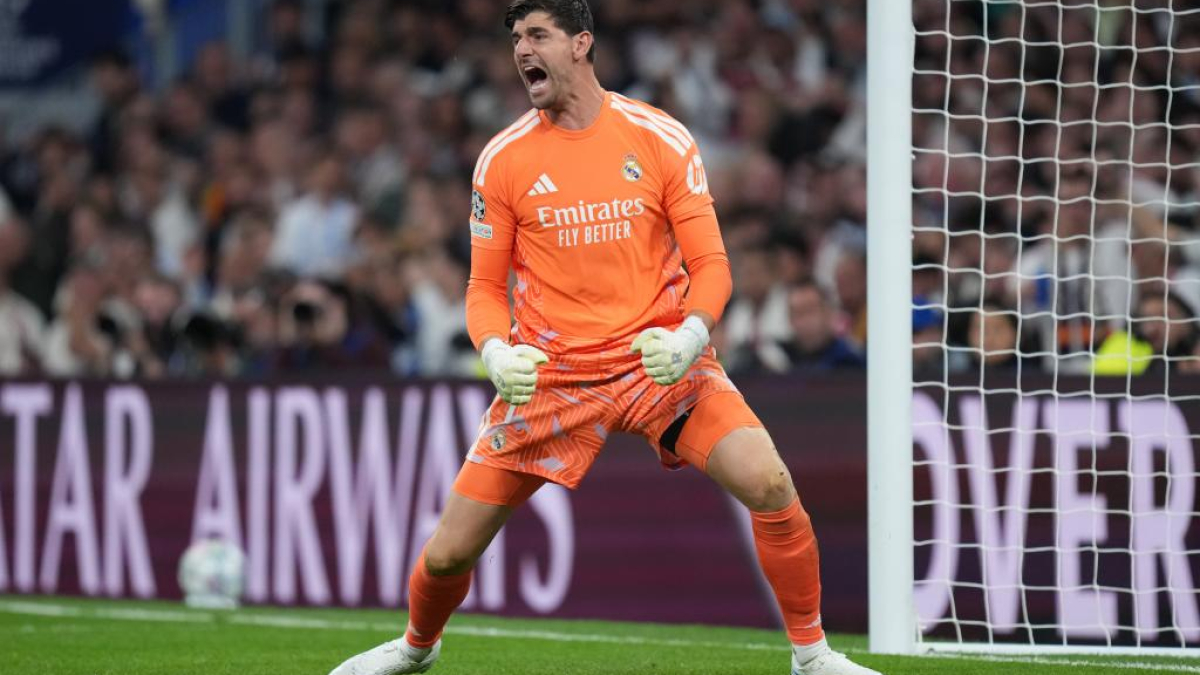 Thibaut Courtois Out of El Clásico: Real Madrid Goalkeeper Sidelined by Flu