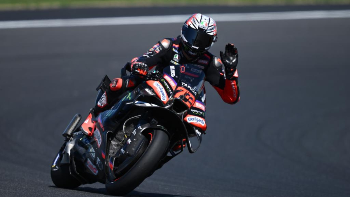 Sólo Marc Márquez planta cara a las Aprilia