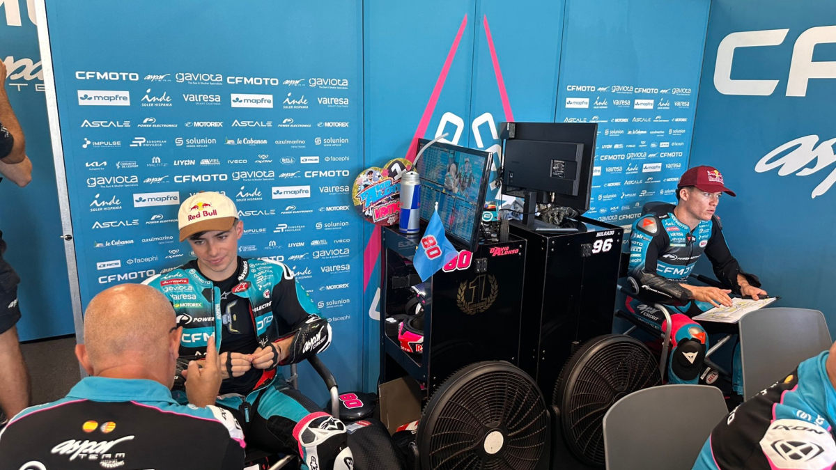 Aspar pone orden: "Les voy a dar un cachete a cada uno"