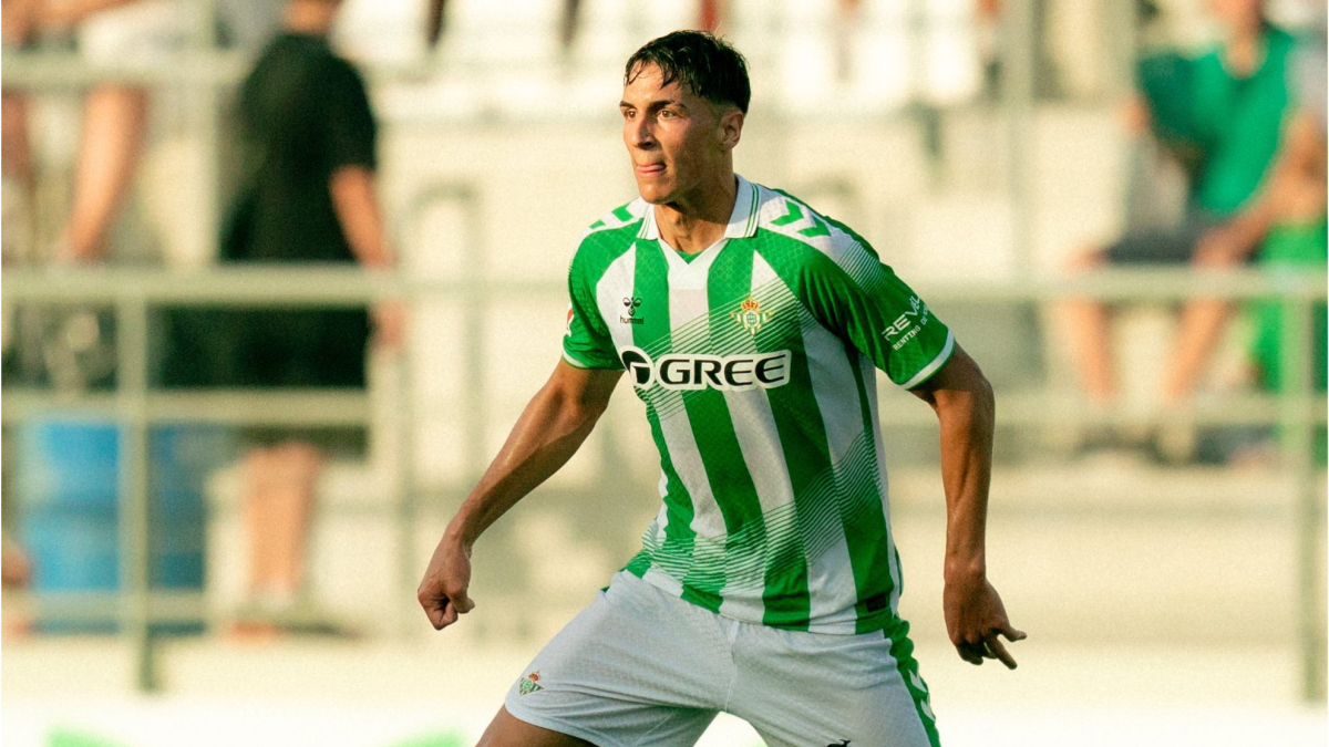 El Betis descarta la vía cautelar para Facundo
