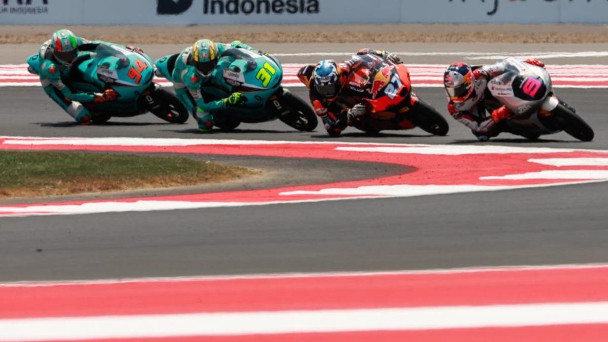 Pratama hace historia con la primera pole para Indonesia